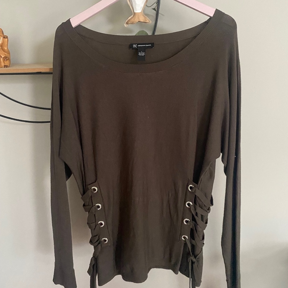 Macys Side Tie Sweater NWT